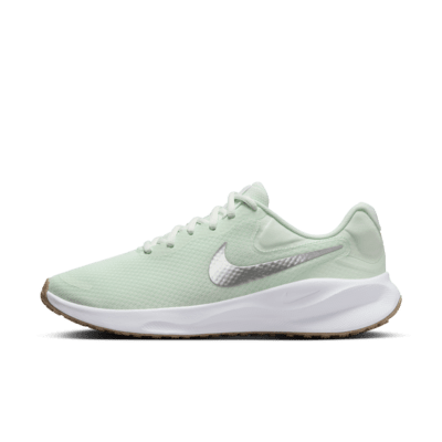 Are nike revolution style shoes good for walking best sale